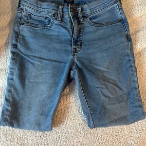 J. Crew women’s size 27 8” mid-rise skinny jeans